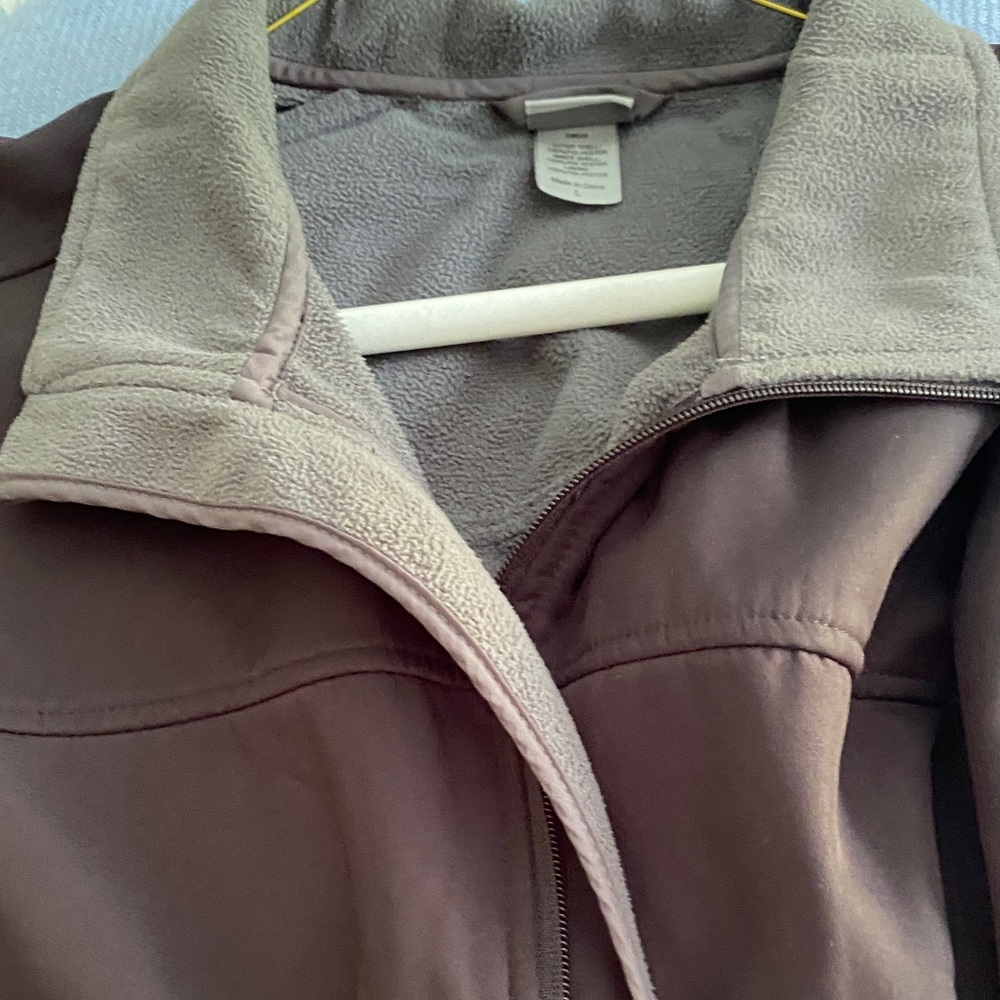 Champion Men's Black and Gray Lightweight Jacket - Picture 4 of 4